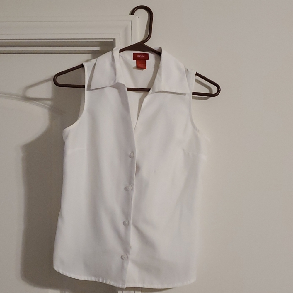 White button down tank